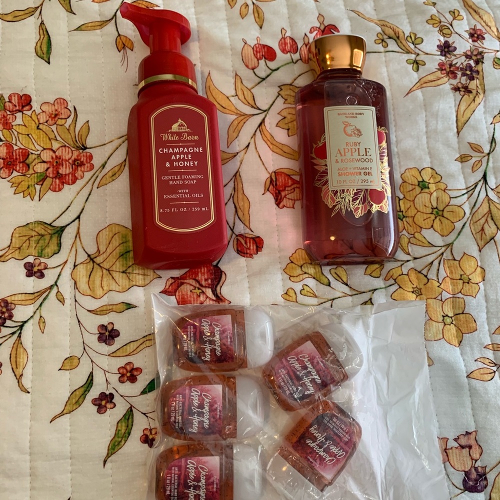Bath & Body Works apple set